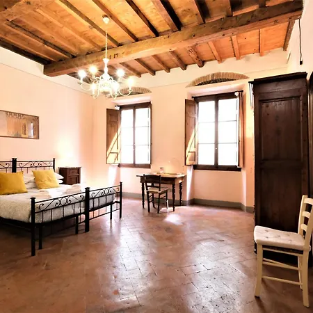 Wine Pomino Apartment Florence